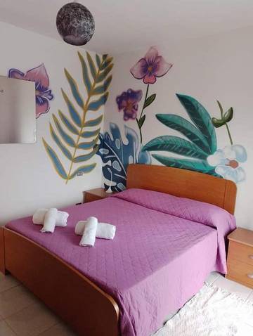 Cottage pour 6 personnes, avec jardin ainsi que vue et terrasse à Pianopoli