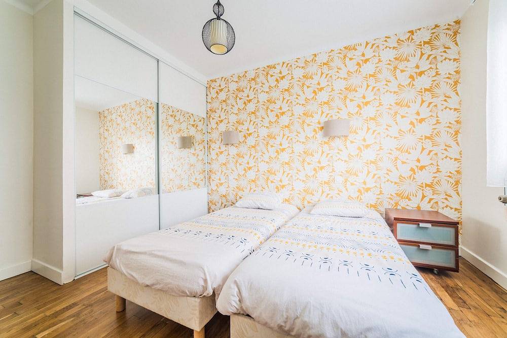 Les Rosiers - Maison Jacuzzi in Brive-la-Gaillarde, Brive-la-Gaillarde und Umgebung