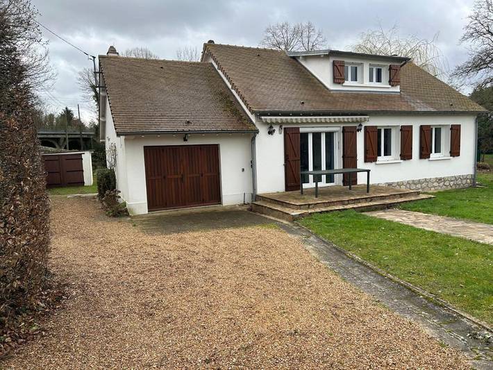 Location de vacances pour 6 personnes, avec jardin et terrasse à Saint-Prest - 4