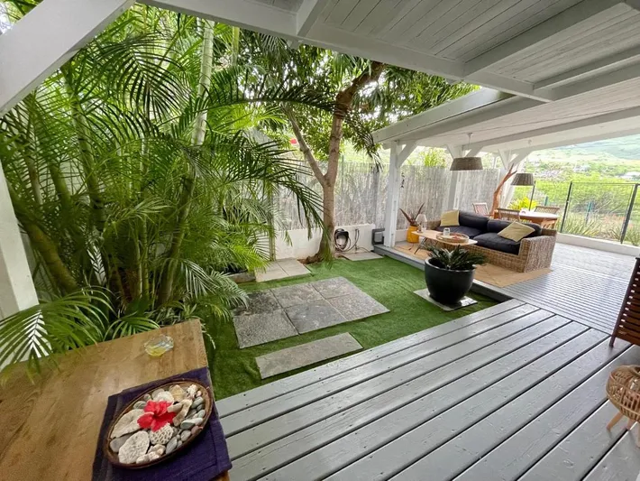 Apartamento de vacaciones para 4 personas, con jardín además de piscina y vistas - 1