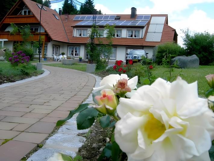 Ferienwohnung für 4 Personen, mit Garten in Görwihl - 2