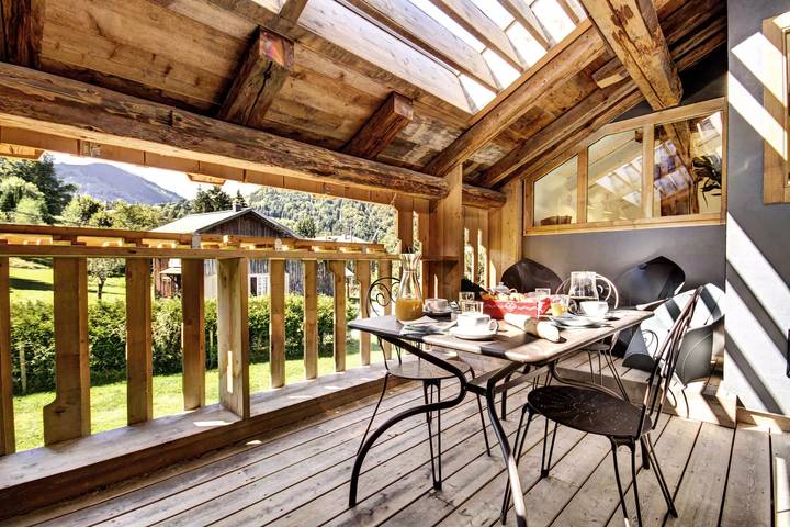 Chalet pour 14 personnes, avec piscine et jardin en Haute-Savoie - 2
