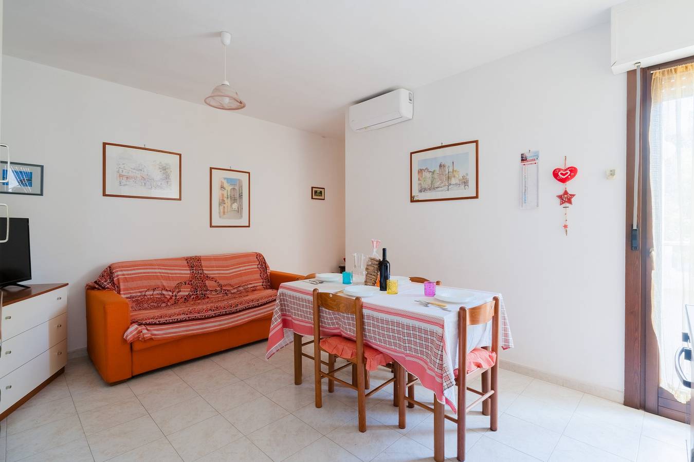 Apartamento entero, Apartamento 'Casa Le Vele' con terraza privada, Wi-Fi y aire acondicionado in Nardò, Villaggio Santa Rita