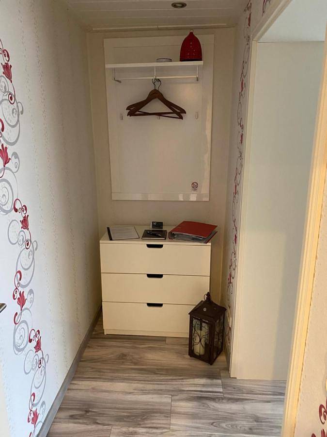 Ferienwohnung für 2 Personen, mit Terrasse und Ausblick in Nordenham - 3