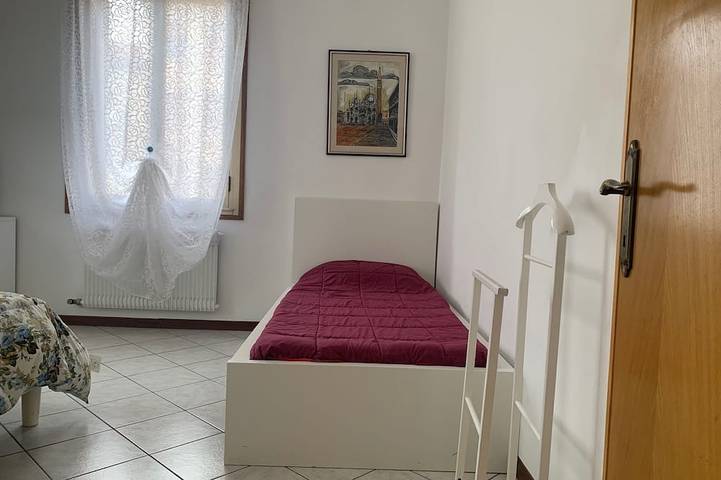 Apartamento entero, Plana pequeño y acogedor, cerca de Venecia in Mestre, Venecia