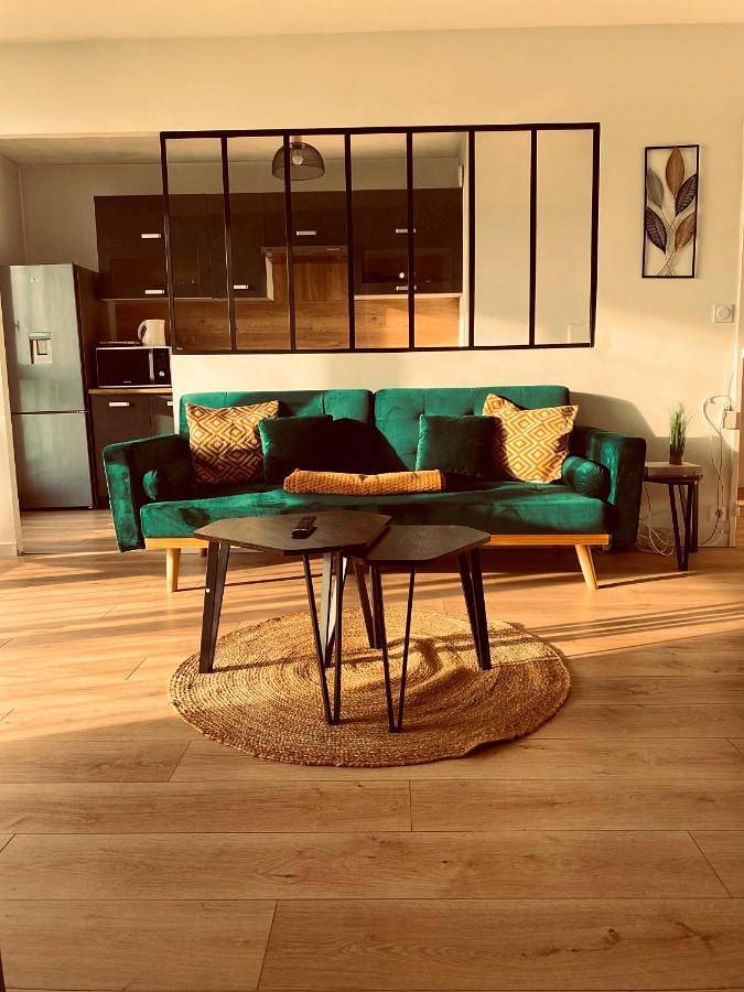 Appartement entier, Spacieux appartement lumineux in Brest, Région de Brest