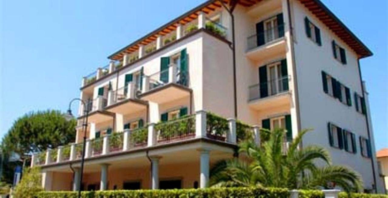 Riviera Residence in Lido di Camaiore, Pietrasanta