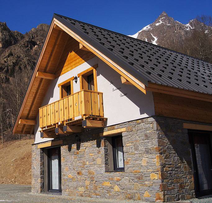 Gîte pour 10 personnes, avec terrasse et jardin à Saint-Christophe-en-Oisans