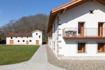 Gîte pour 21 personnes, avec terrasse et jardin à Saint-Bertrand-de-Comminges