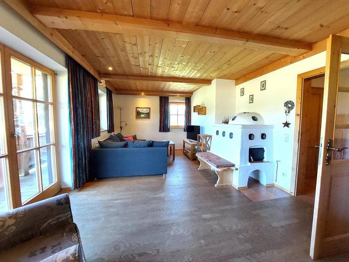 Ferienwohnung für 5 Personen, mit Balkon und Ausblick in Kitzbühel