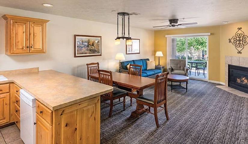 Hotel for 6 people, with hot tub and pool in Grand Canyon National Park