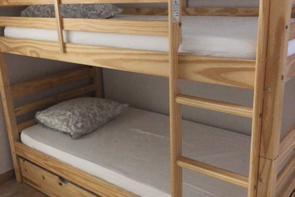 Appartement entier, «  Les Pieds Dans L Eau »  À Ajaccio Rte Des Sanguinaires -Appartement 4 Pers in Ajaccio, Golfe D'Ajaccio