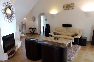 Villa pour 8 Personnes dans Sari-Solenzara, Arrondissement de Sartène, Photo 3