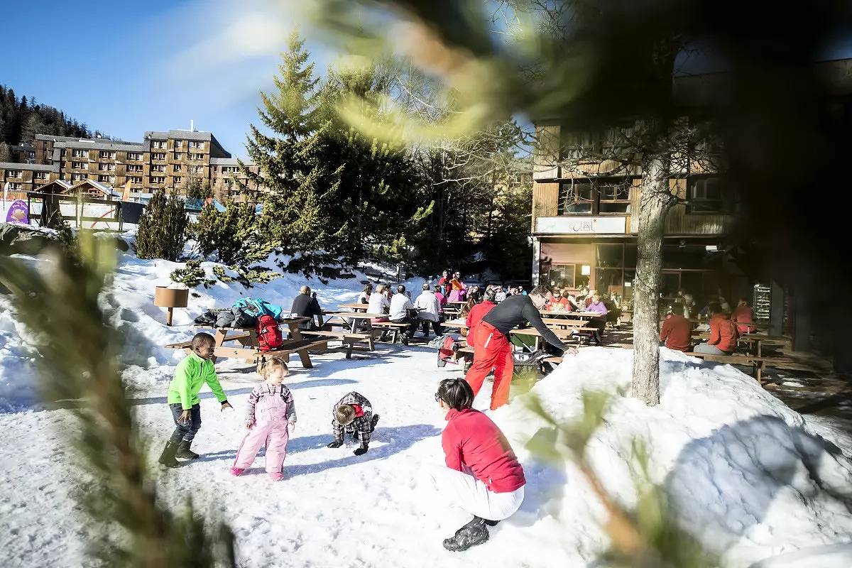 Room 2 People in Les Karellis, Montricher-Albanne