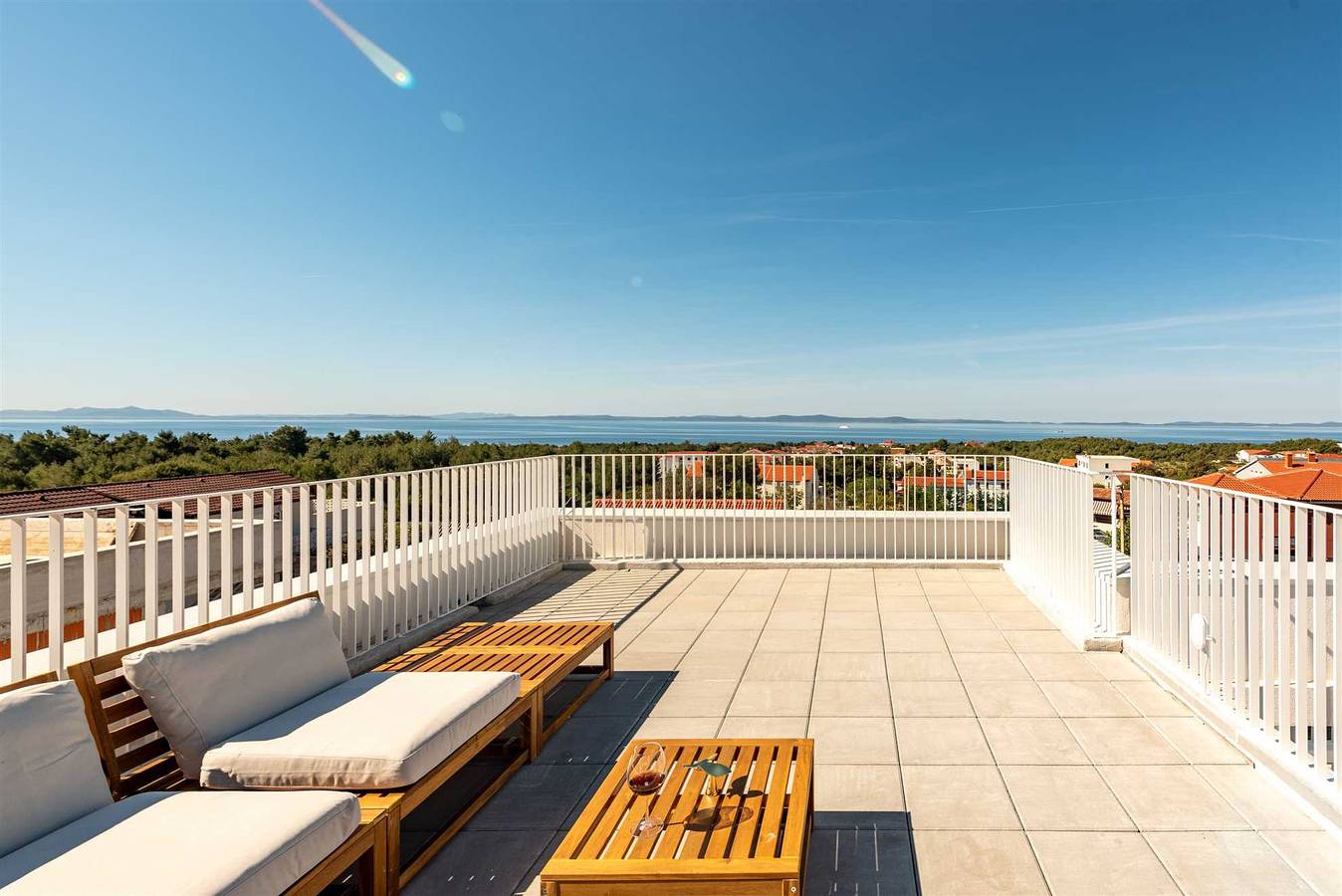 Geheel appartement, Heated pool | Modern apartment for 4-6 people | Sea view | Quiet location in Vir