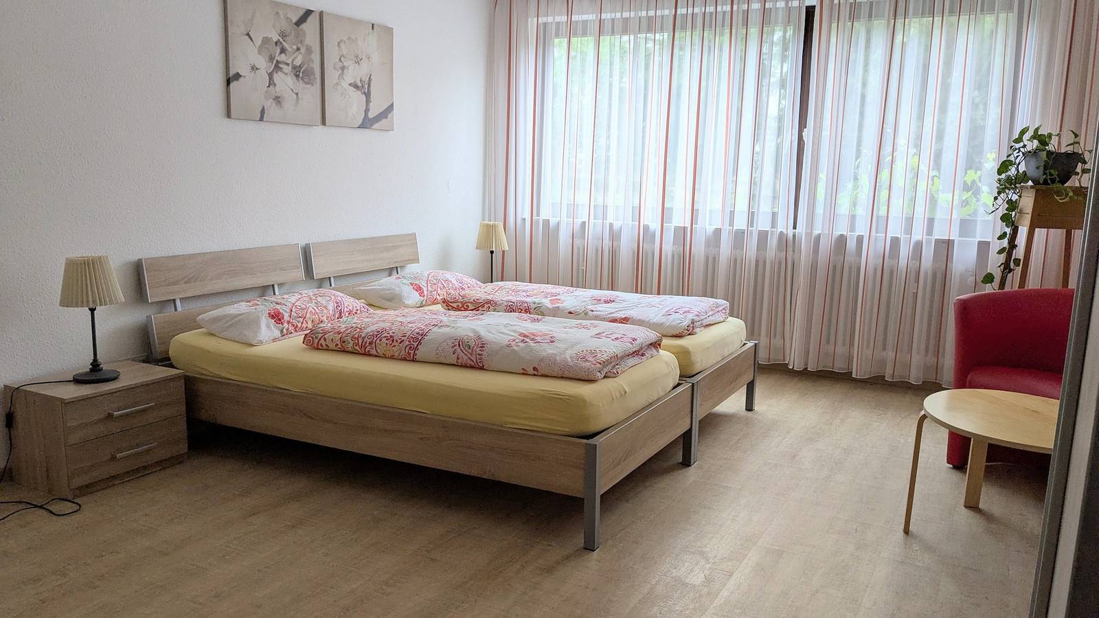 Ganze Wohnung, Apartment 'Gänsbach' mit privater Terrasse, Gemeinschaftsgarten und Wlan in Albstadt, Neckar-Alb