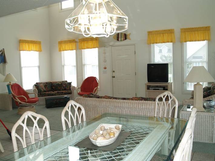 Vacation house for 8 people, with yard in Holden Beach