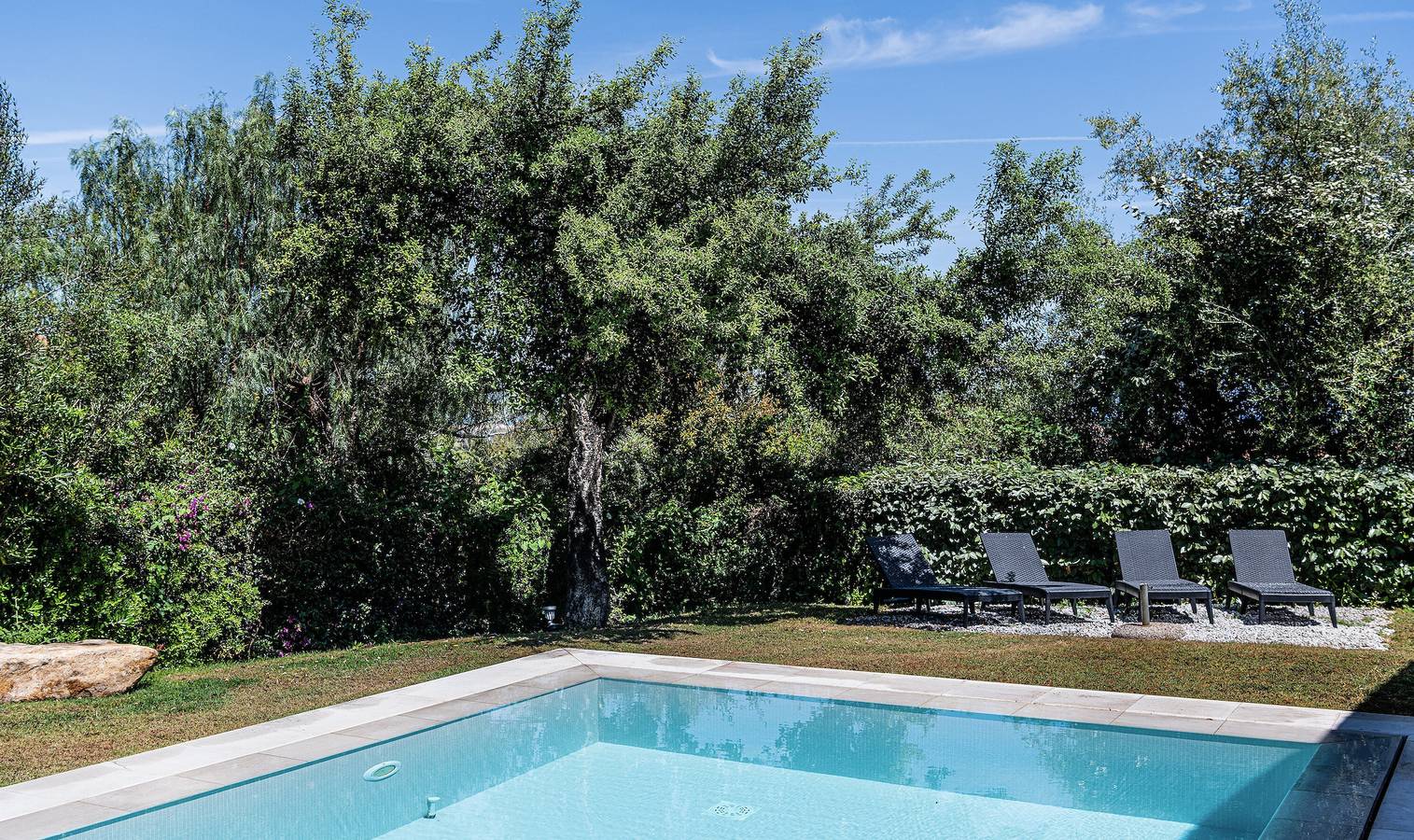 Villa 'Jasmine' with Sea View, Wi-Fi and Air Conditioning in Is Molas, Pula region