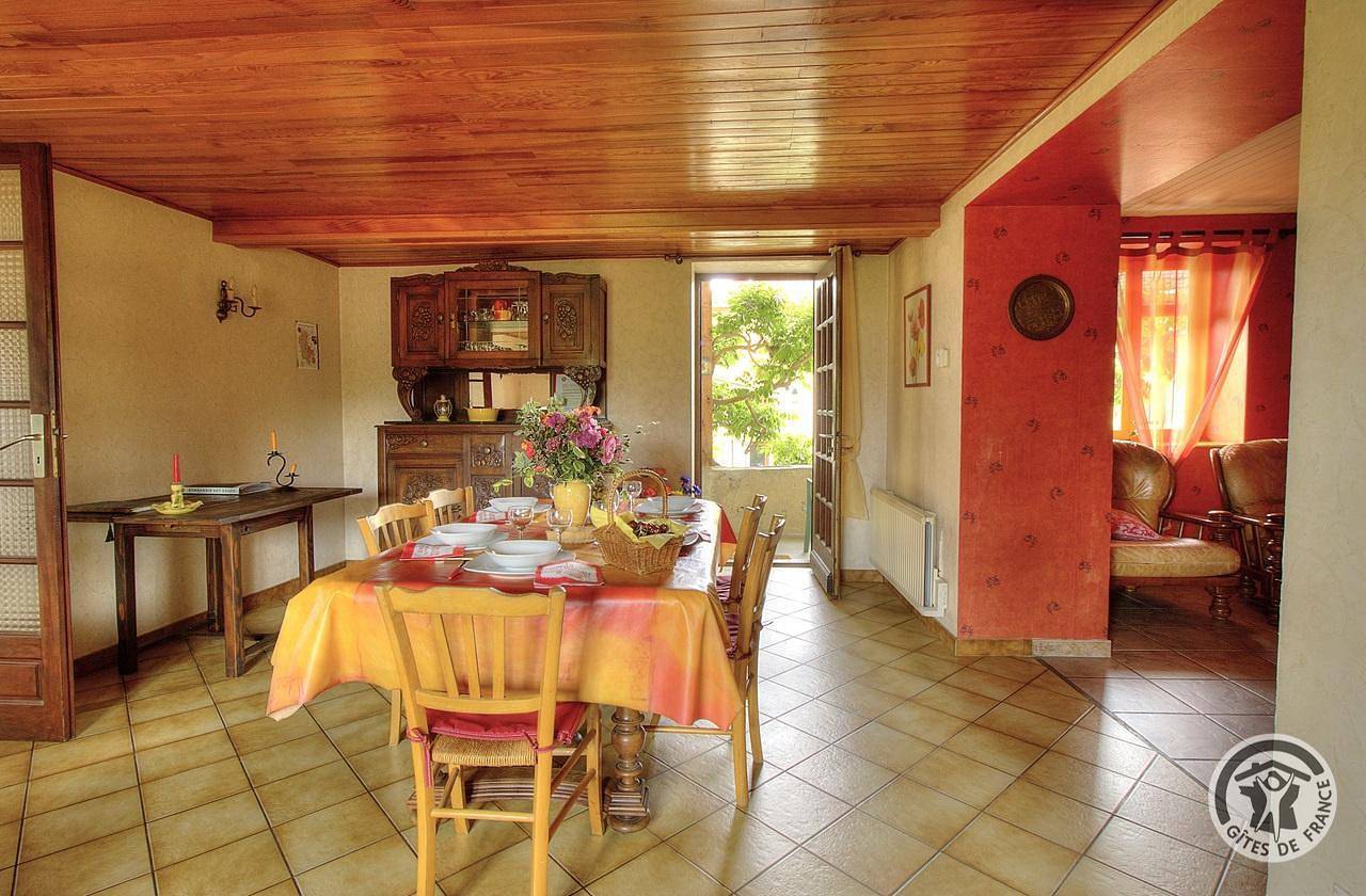 Gîte de la Faneuse in Bessenay, Lyon et ses environs