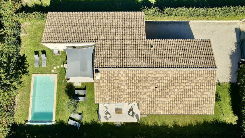Ferienhaus für 8 Personen, mit Terrasse und Garten in Carpentras
