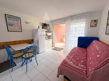 Gîte pour 4 personnes, avec terrasse dans Plage Lazaret