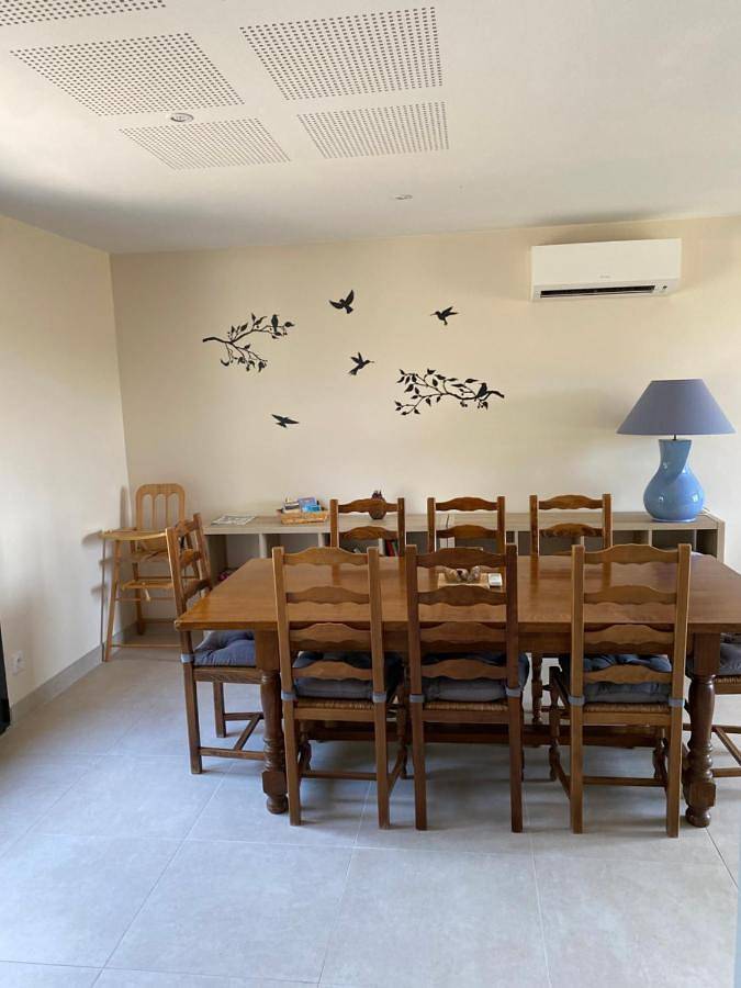 Location de vacances pour 8 personnes, avec Terrasse ainsi que Jardin et Vue à Montlay-en-Auxois - 4