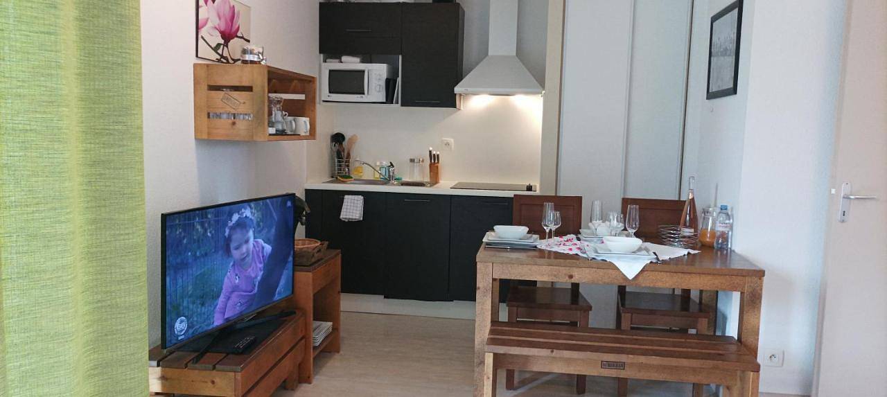 Appartement entier, Les Terrasses du Lac piscine M65 in Aureilhan, Côte d’Argent