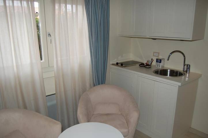 Chambre d’hôte pour 3 personnes, avec piscine ainsi que vue et jardin dans Émilie-Romagne - 4