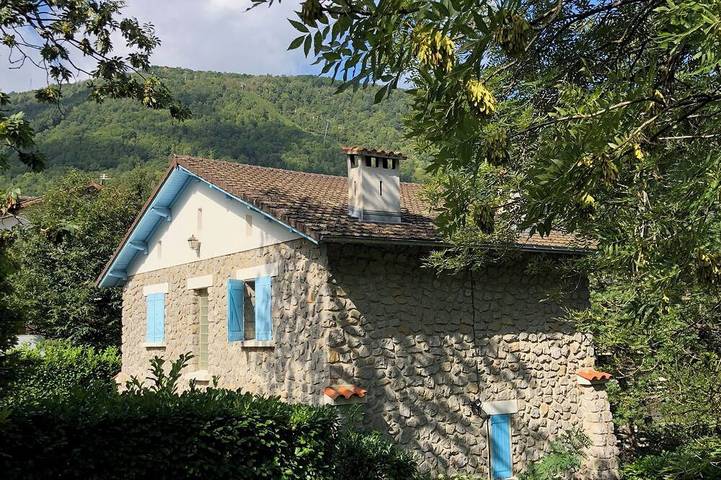 Maison de vacances pour 11 personnes, avec jardin et terrasse à Ax-les-Thermes