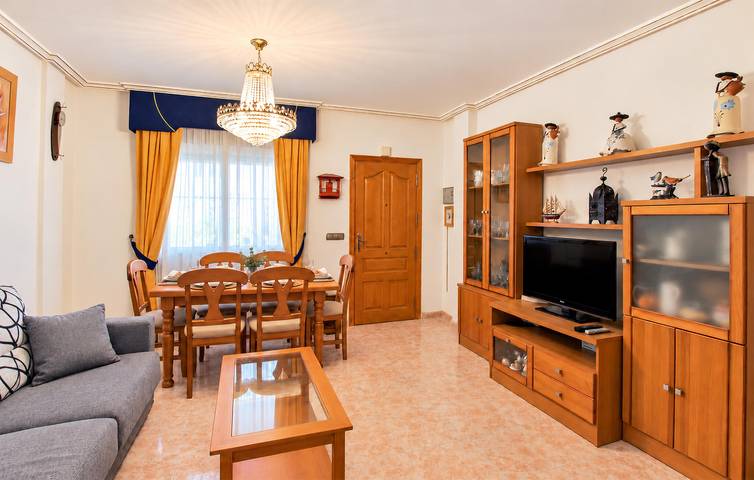 Appartement de 140 m² avec piscine et terrasse, à proximité de la plage in Colinas de la Zenia, Orihuela