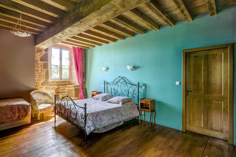 Manoir du Clégrio in Guéhenno, Région de Pontivy