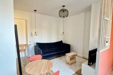 Appartement De Vacances pour 2 Personnes dans Fontenay-sous-Bois, Val-de-Marne, Photo 3