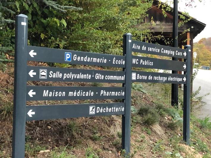 Location de vacances pour 7 personnes, avec vue et jardin à Fraissinet-de-Lozère - 2