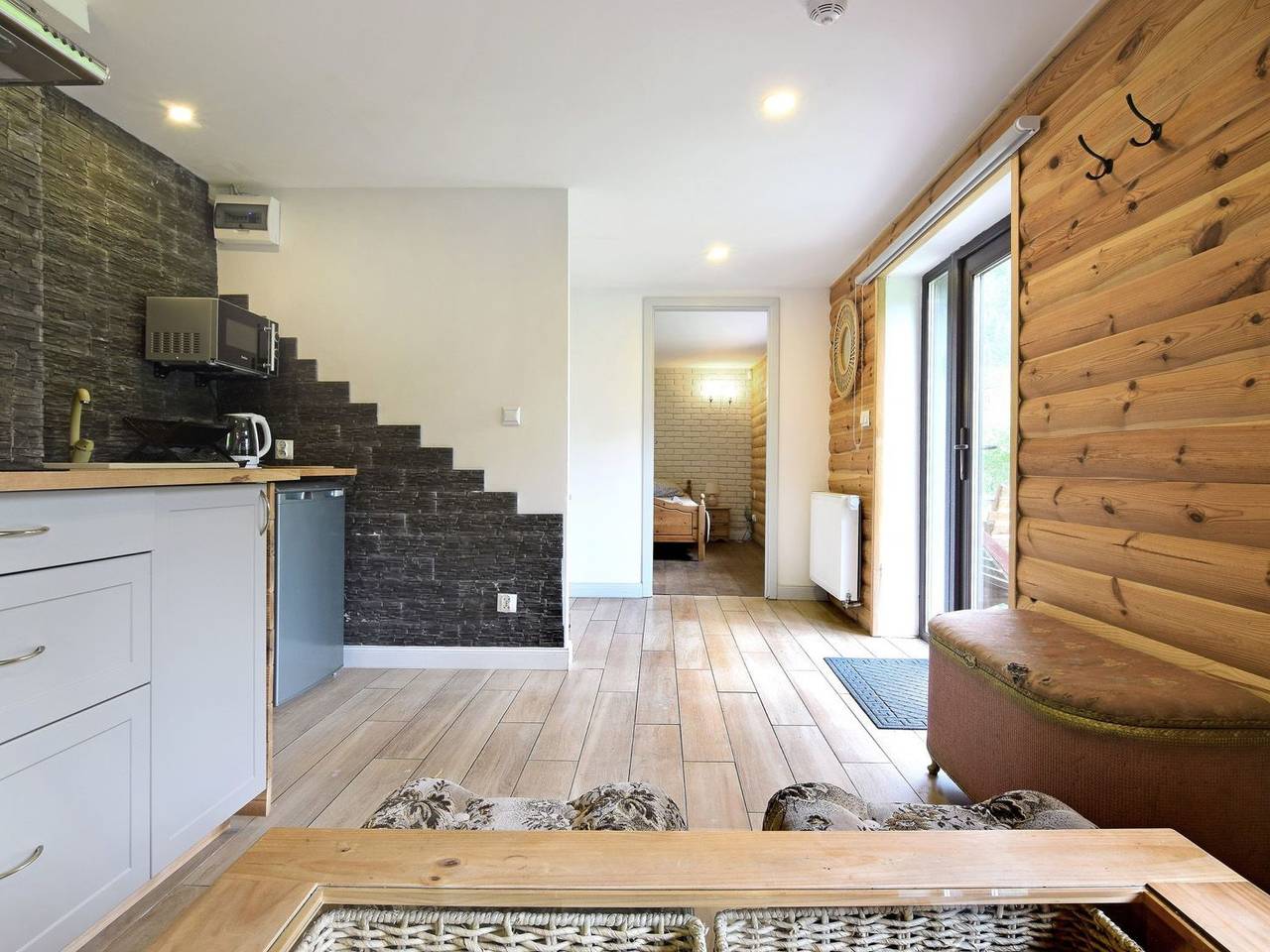 Ganze Wohnung, "Gartenwohnung" in Czarna Góra – Sienna, Sudeten (Polen)