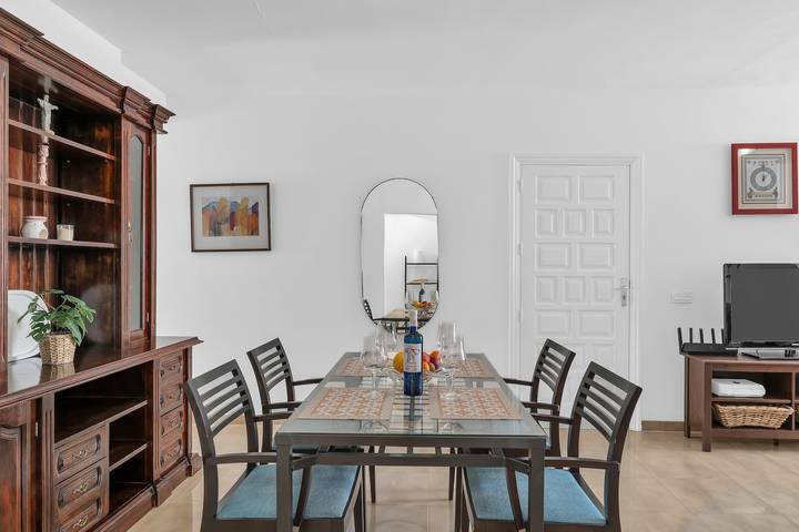 Apartamento entero, Apartamento de vacaciones 'Coqueto Y Tranquilo Apartamento' con terraza privada y Wi-Fi in Puerto del Carmen, Tías