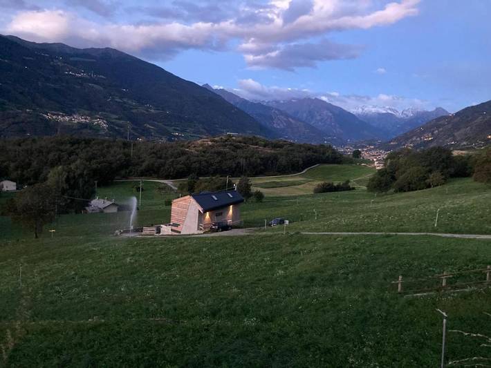 Appartement de vacances pour 8 personnes, avec Balcon et Terrasse ainsi que Jardin et Vue