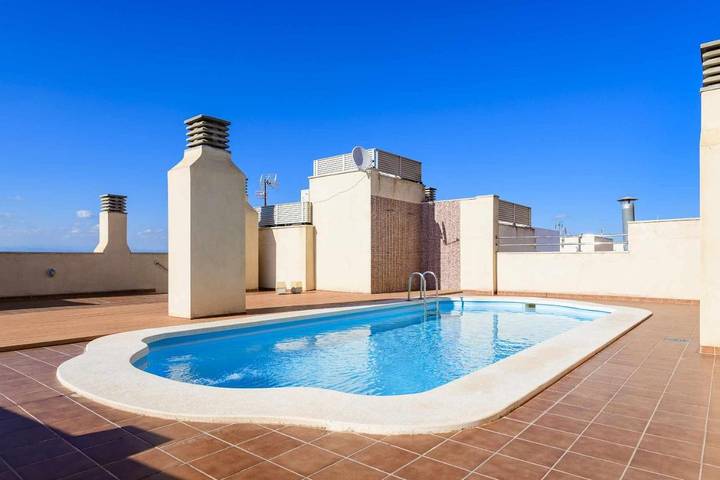 Gîte pour 4 personnes, avec vue ainsi que balcon et piscine à Burriana - 4