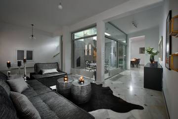 Villa for 11 People in Plaka, Athens Centre, Photo 2