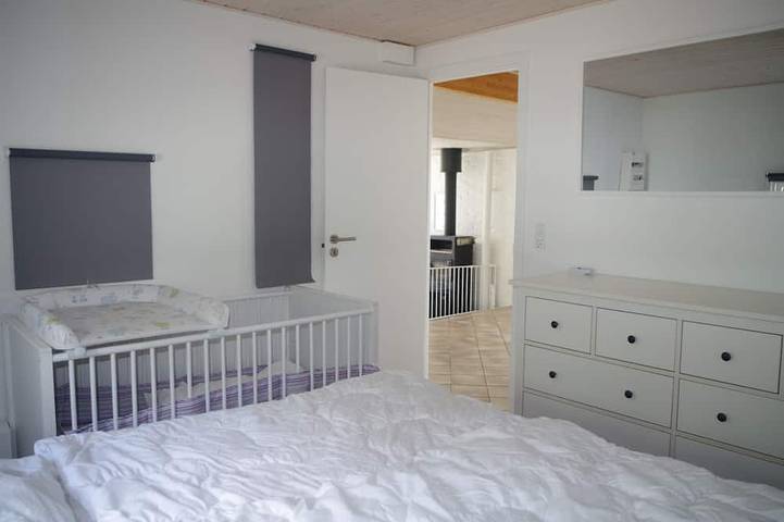 180° Meerblick, strandnah, 6 Pers./3 Zimmer, Wlan, ganzjährig, Garten eingezäunt in Skarrev, Apenrade