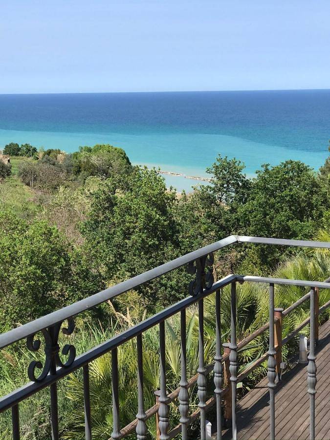 Gîte pour 6 personnes, avec Balcon ainsi que Terrasse et Vue à Cupra Marittima - 2
