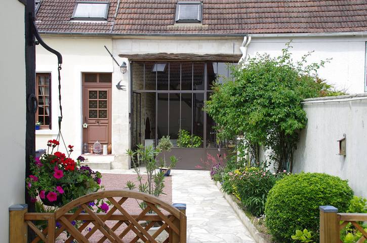 Location de vacances pour 4 personnes, avec jardin ainsi que sauna et terrasse dans Oise - 4