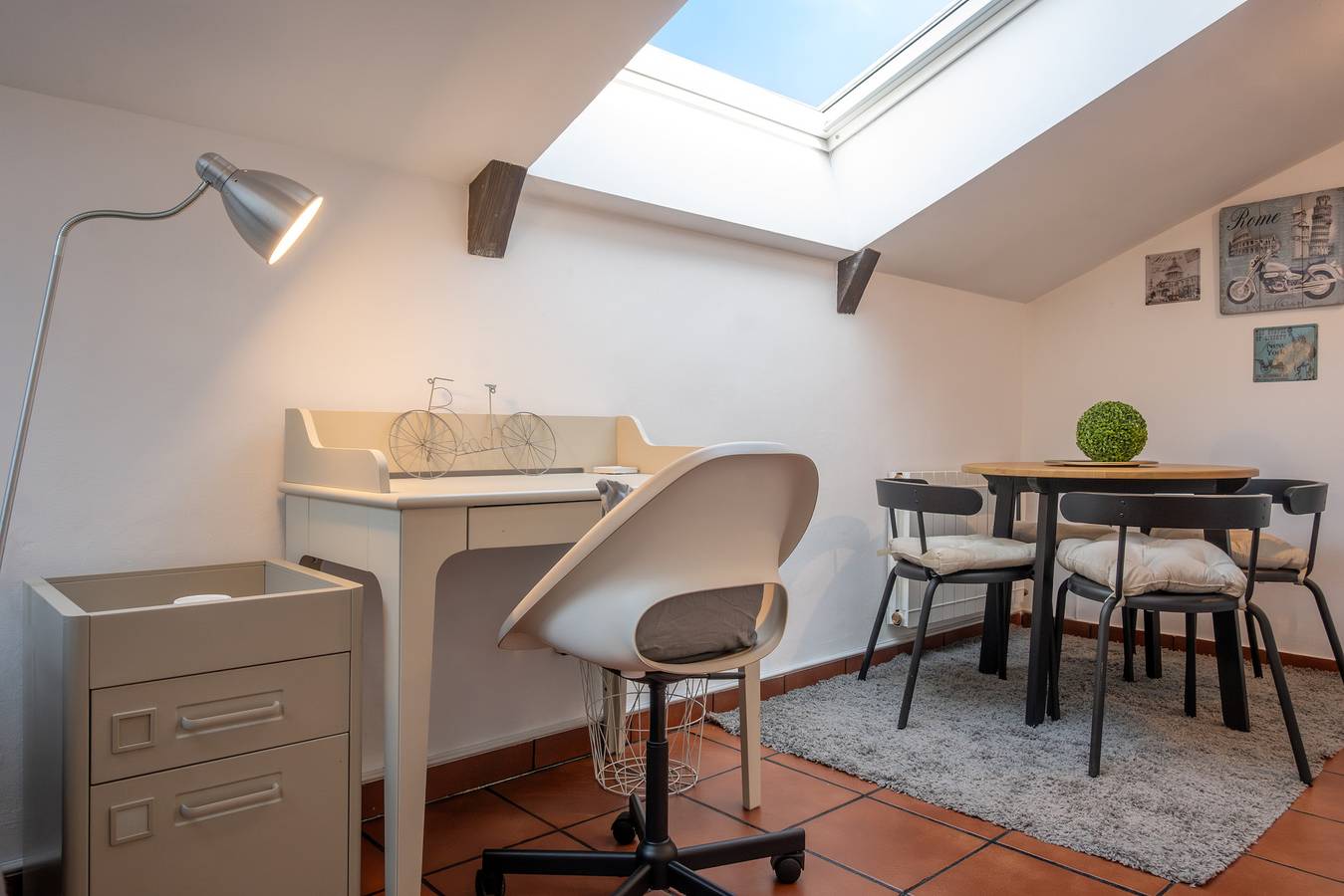 Entire apartment, M Las Alturas de Madrid : el mejor desca in Centro (Madrid), Madrid