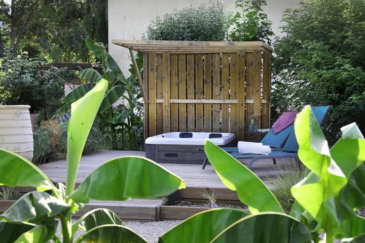 Gîte pour 5 personnes, avec jardin et vue, animaux acceptés à Douelle (Lot) - 2