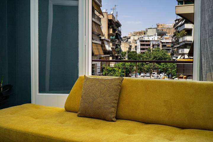 Ganze Wohnung, Ferienwohnung für 7 Personen mit Terrasse in Zentral-Athen, Athen