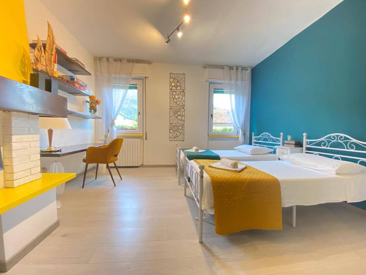 Ganze Wohnung, Clua Holiday House in Porto Ceresio, Luganer See (Lombardei)