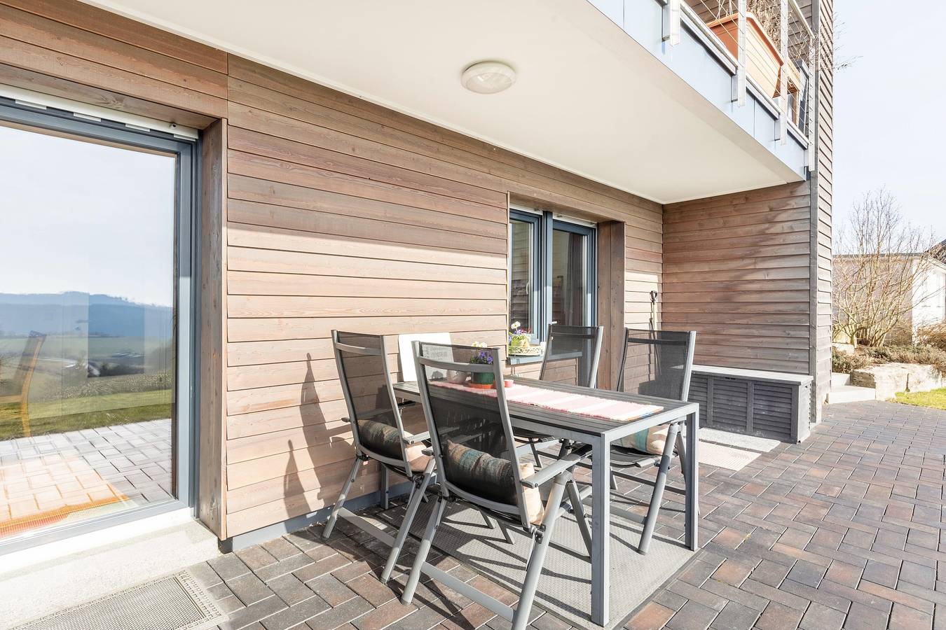 Ganze Wohnung, Apartment 'Fewo Auszeit Zum Anspel' mit privater Terrasse, Gemeinschaftsgarten & Wlan in Düdinghausen, Medebach