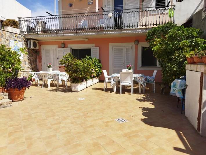 Casa vacanza per 4 persone, con terrazza a Ponza