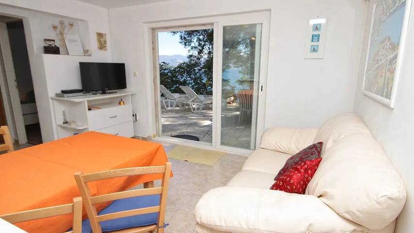Gîte pour 4 personnes, avec terrasse, animaux acceptés à Lumbarda - 2