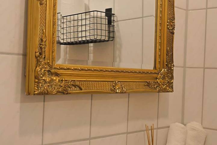 Ganze Wohnung, Pearl Apartment | Zwichenzeit. | 2 Schlafzimmer | kostenlose Parkplätze in Neuhausen auf den Fildern, Landkreis Esslingen