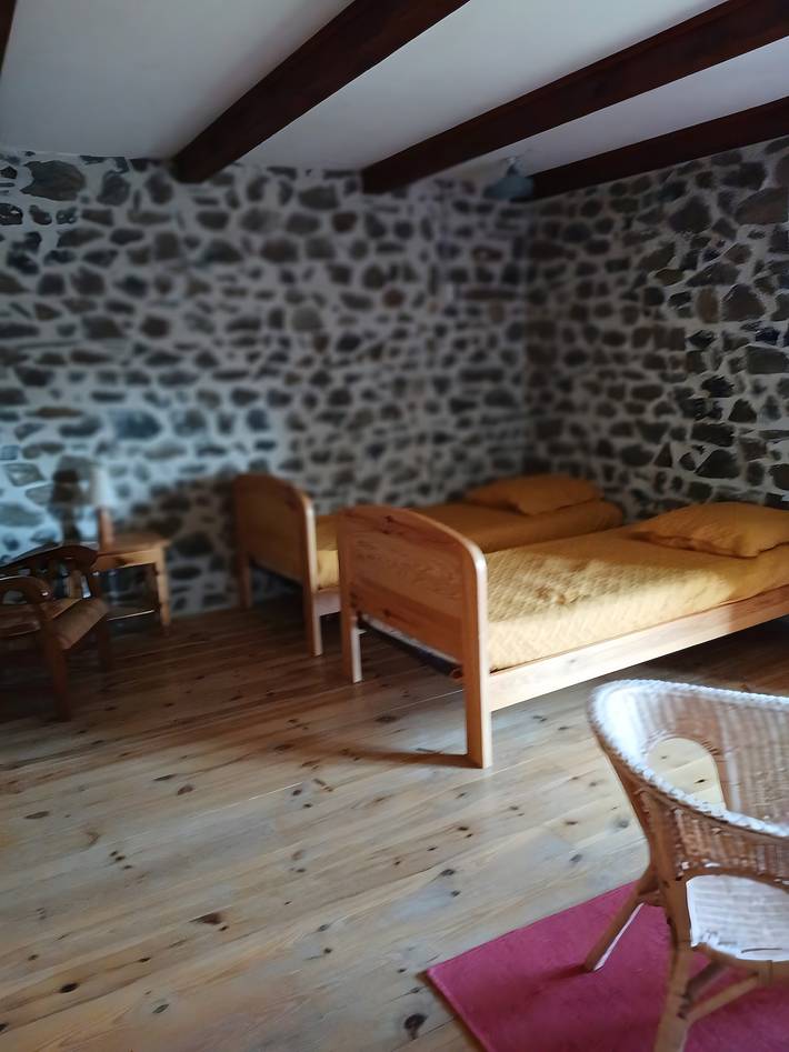 Chambre d’hôte pour 2 personnes, avec jardin à Beaulieu (Haute-Loire)